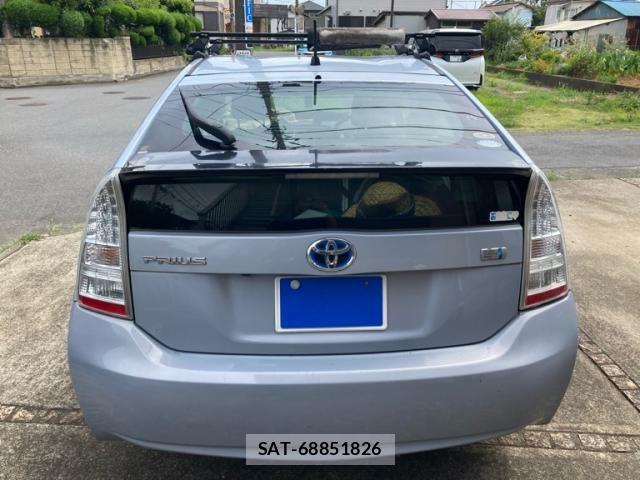 Toyota PRIUS 2010-07 8372072-8