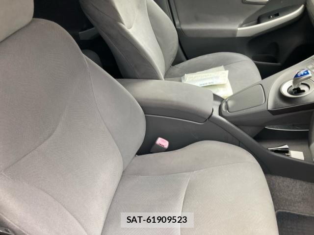 Toyota PRIUS 2009-06 8372075-11