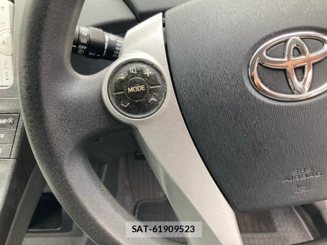 Toyota PRIUS 2009-06 8372075-14