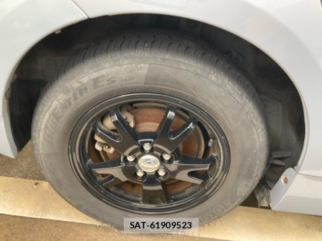 Toyota PRIUS 2009-06 8372075-5