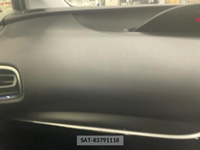 Toyota PRIUS 2016-09 8372066-8