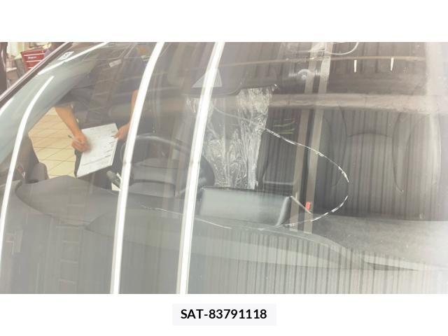 Toyota PRIUS 2016-09 8372066-13
