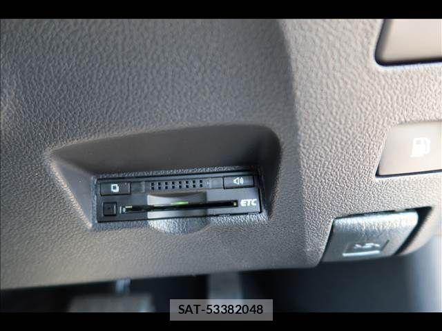 Toyota PRIUS 2016-07 8372060-25