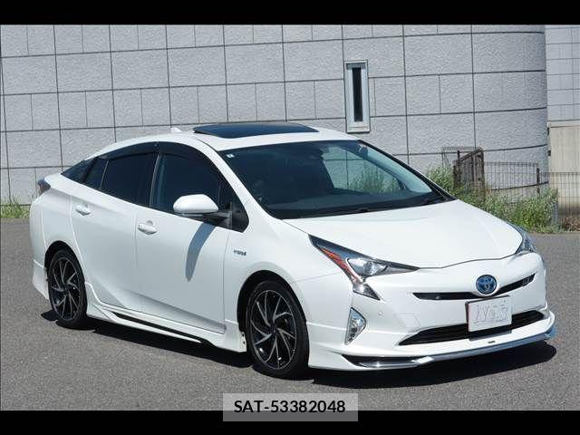 Toyota PRIUS 2016-07 8372060-5