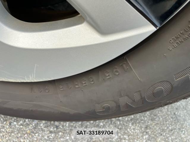 Toyota PRIUS 2016-05 8372065-8