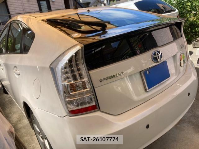 Toyota PRIUS 2009-12 8372070-3