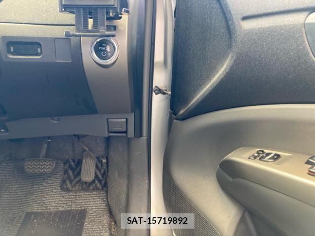 Toyota PRIUS 2006-08 8372068-14