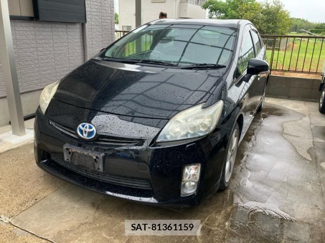 Toyota PRIUS 2011-06 8372074-1