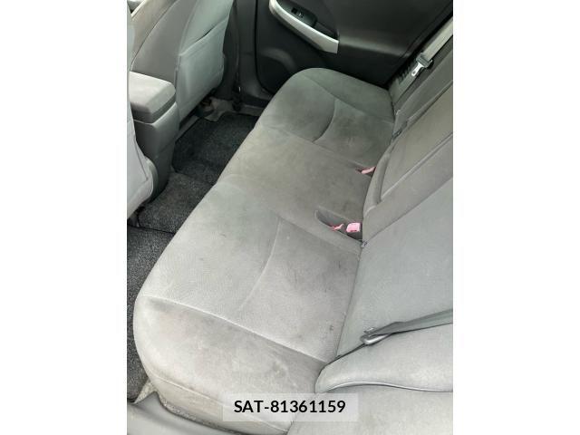 Toyota PRIUS 2011-06 8372074-19