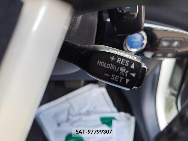 Toyota PRIUS 2016-01 8372061-18