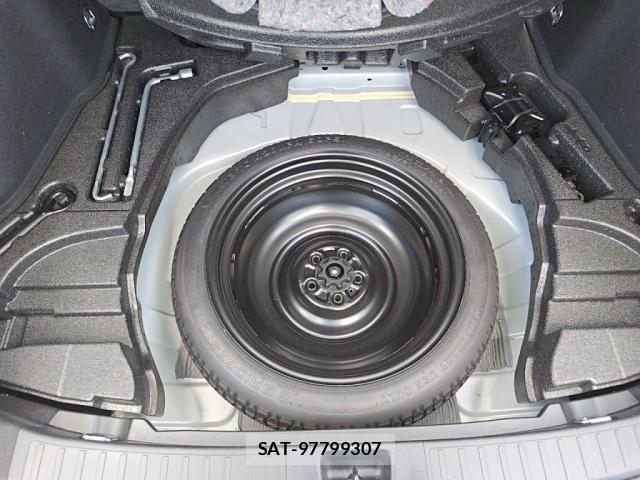 Toyota PRIUS 2016-01 8372061-29