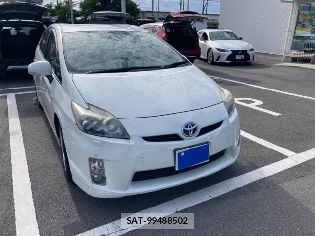 Toyota PRIUS 2009-10 8372073-0