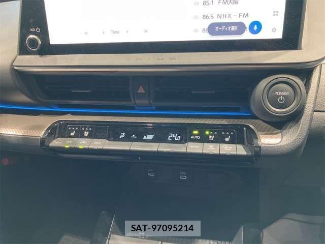 Toyota PRIUS 2024-03 8372058-11
