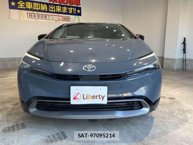 Toyota PRIUS 2024-03 8372058-14