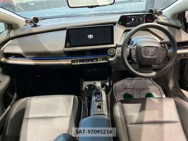 Toyota PRIUS 2024-03 8372058-1