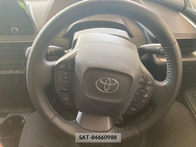 Toyota PRIUS 2024-01 8372059-14