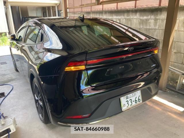 Toyota PRIUS 2024-01 8372059-1