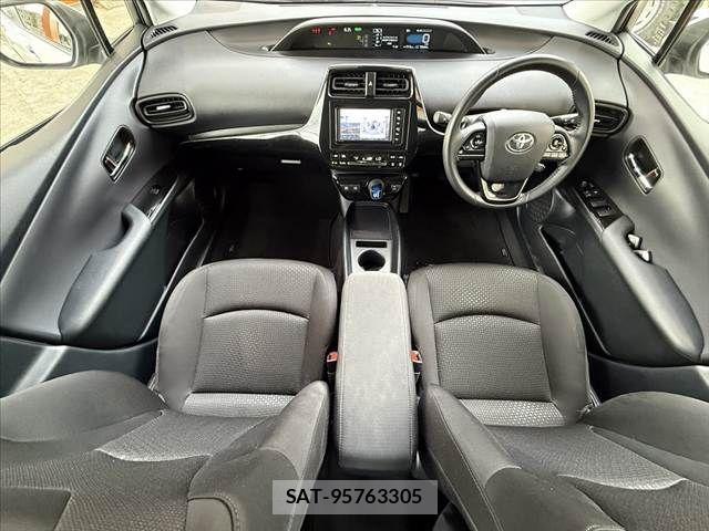 Toyota PRIUS 2020-09 8372063-1