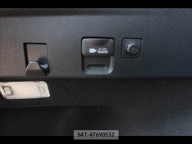 Toyota PRIUS 2015-12 8372062-20