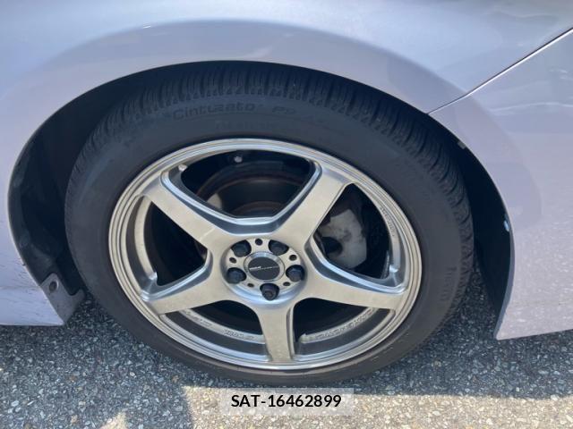 Toyota PRIUS 2012-03 8372076-1