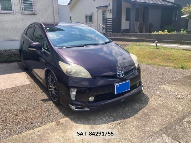 Toyota PRIUS 2013-09 8372069-0