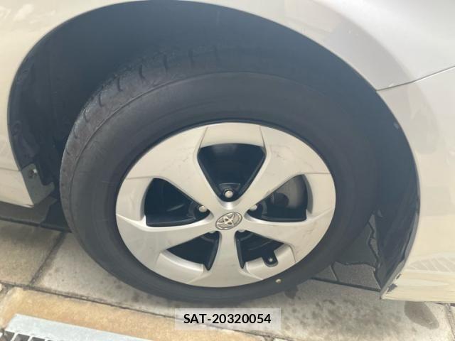Toyota PRIUS 2012-10 8414520-2