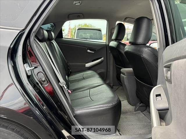 Toyota PRIUS 2011-03 8414452-17