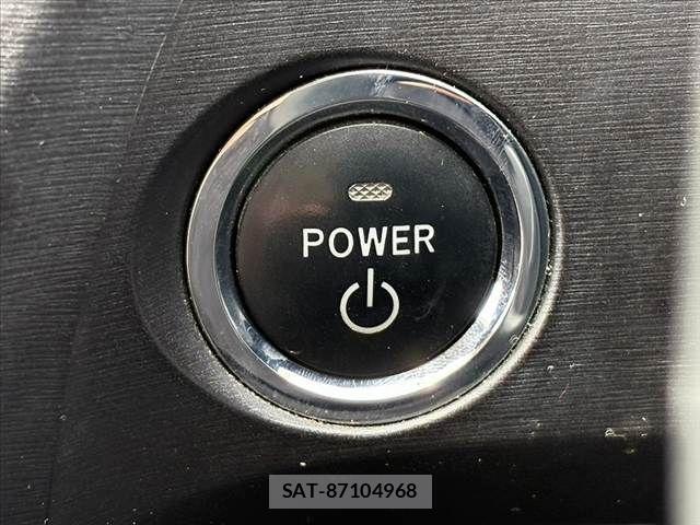 Toyota PRIUS 2011-03 8414452-23