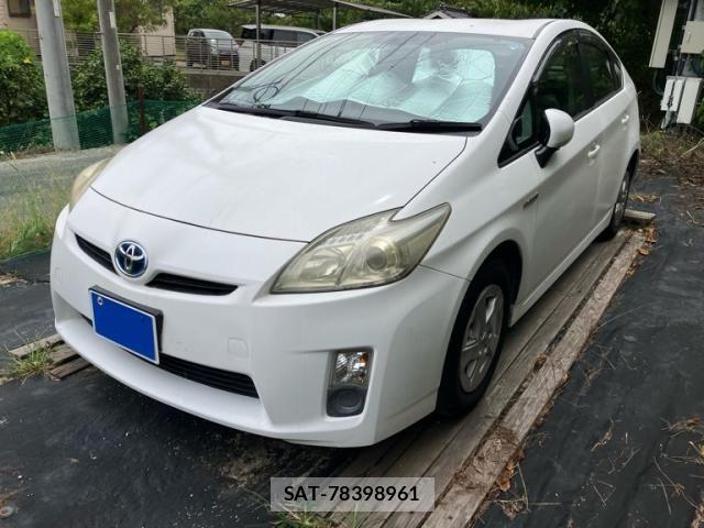 Toyota PRIUS 2009-06 8414516-0