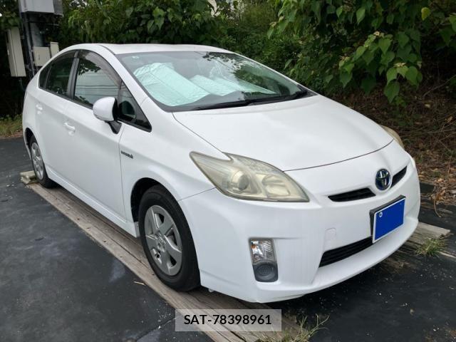 Toyota PRIUS 2009-06 8414516-1