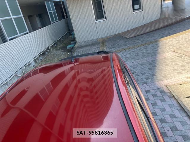 Toyota PRIUS 2012-05 8414474-11