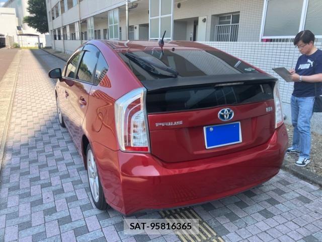 Toyota PRIUS 2012-05 8414474-4