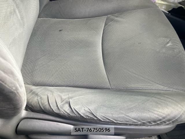 Toyota PRIUS 2010-04 8414472-15