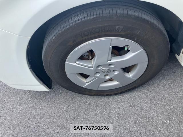 Toyota PRIUS 2010-04 8414472-7