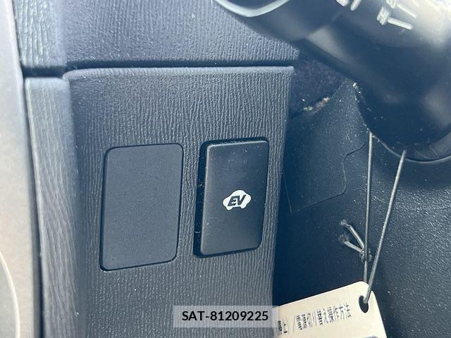 Toyota PRIUS 2010-03 8414443-12