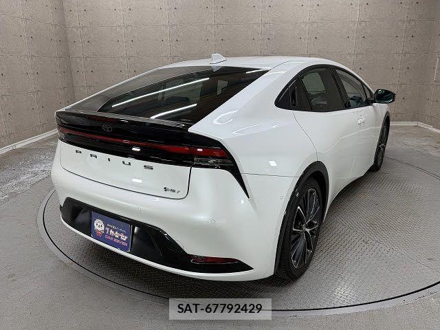 Toyota PRIUS 2025-01 8414412-3
