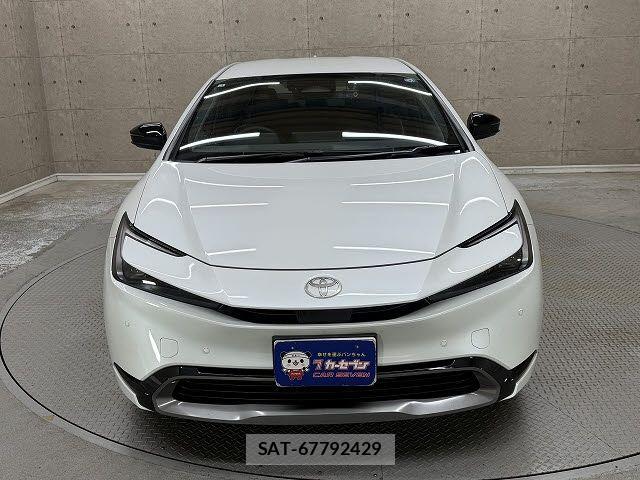 Toyota PRIUS 2025-01 8414412-4
