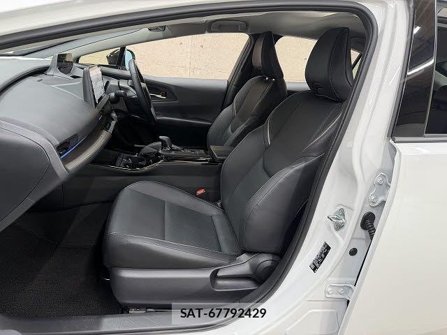 Toyota PRIUS 2025-01 8414412-8