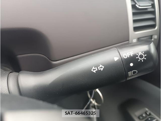 Toyota PRIUS 2005-07 8414462-14