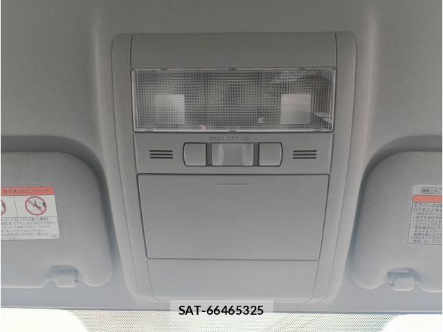 Toyota PRIUS 2005-07 8414462-18