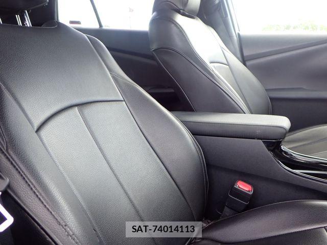 Toyota PRIUS 2018-04 8414409-21