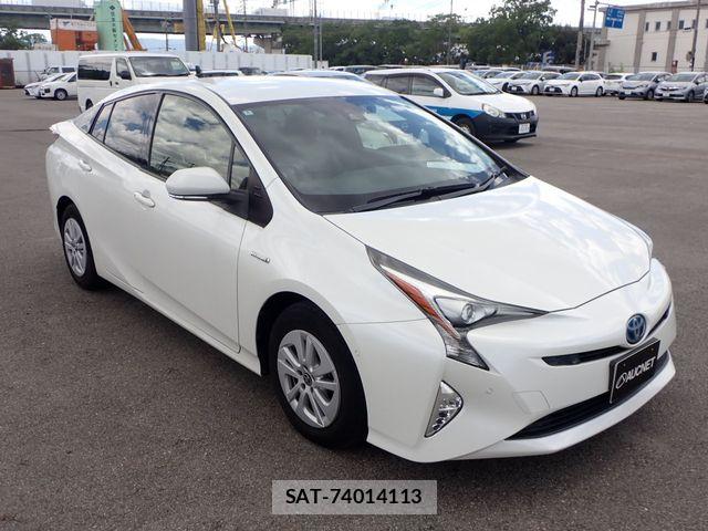 Toyota PRIUS 2018-04 8414409-3