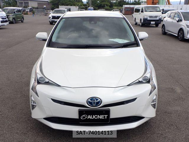 Toyota PRIUS 2018-04 8414409-4