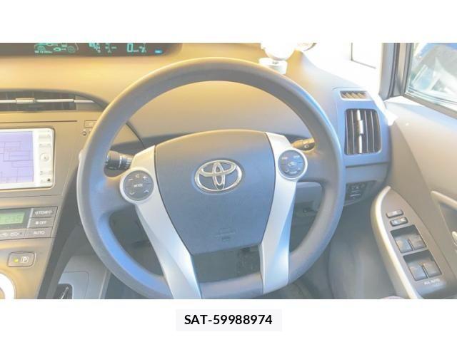 Toyota PRIUS 2010-11 8414515-14