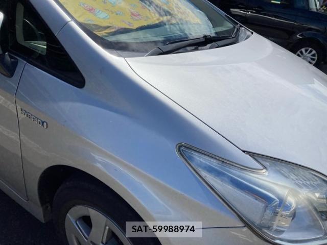 Toyota PRIUS 2010-11 8414515-8