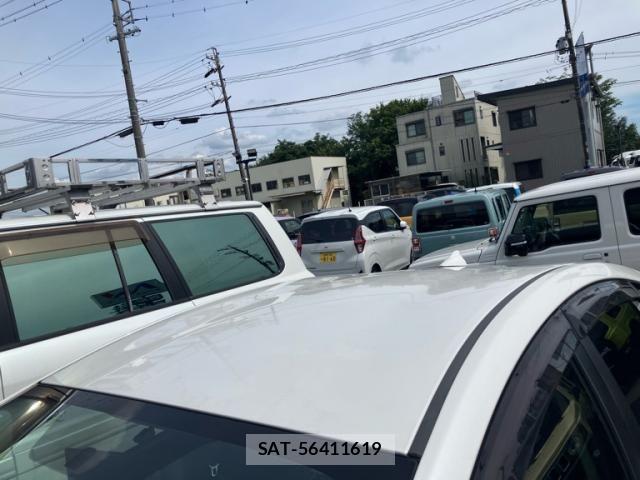 Toyota PRIUS 2013-11 8414467-9