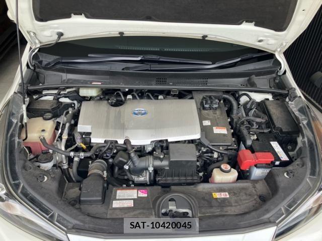 Toyota PRIUS 2019-08 8414423-20