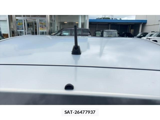 Toyota PRIUS 2014-01 8414517-12