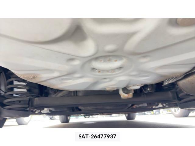 Toyota PRIUS 2014-01 8414517-13