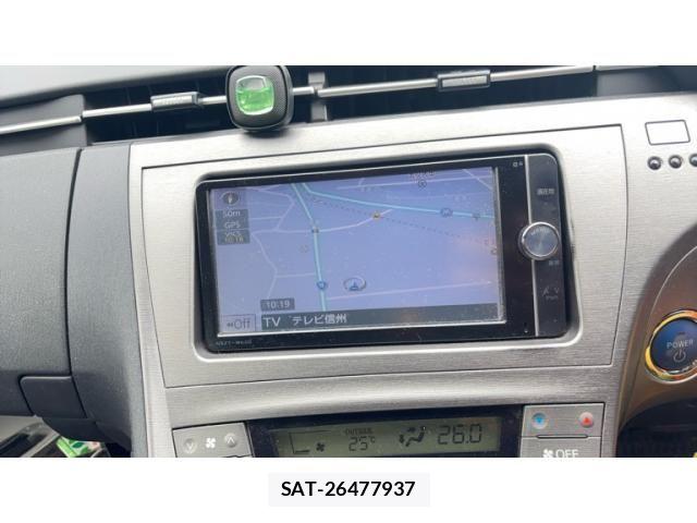 Toyota PRIUS 2014-01 8414517-4
